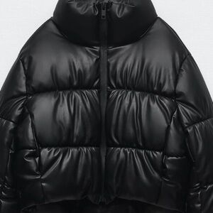 Elegant Crop Black Puffer Leather Jacket for Women